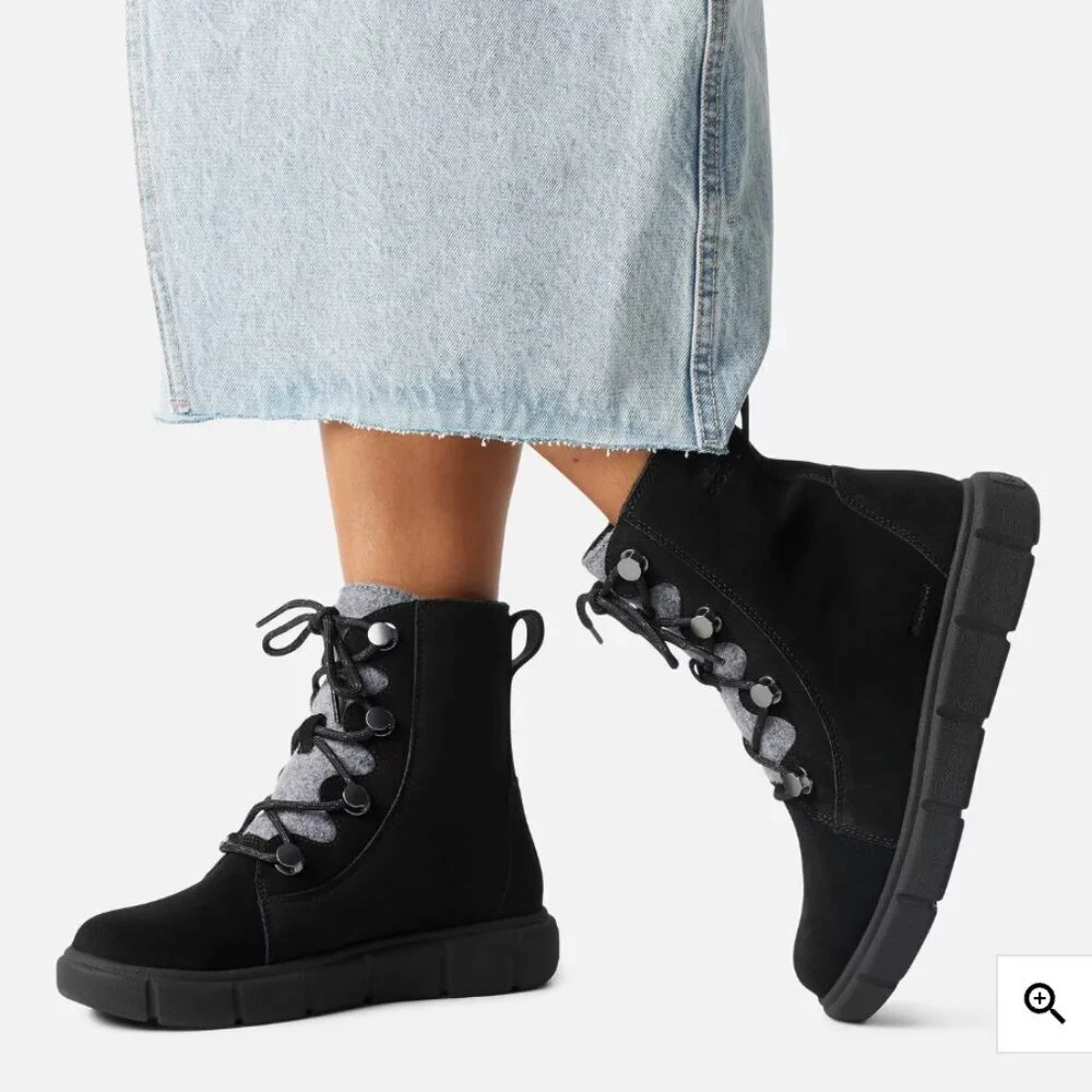 SOREL EXPLORER III Joan Women's Waterproof Boot in Black - Size 6.5